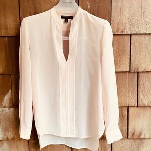 Bananas Republic Soft Pink 💯 Silk Long Sleeve Blouse Business Casual